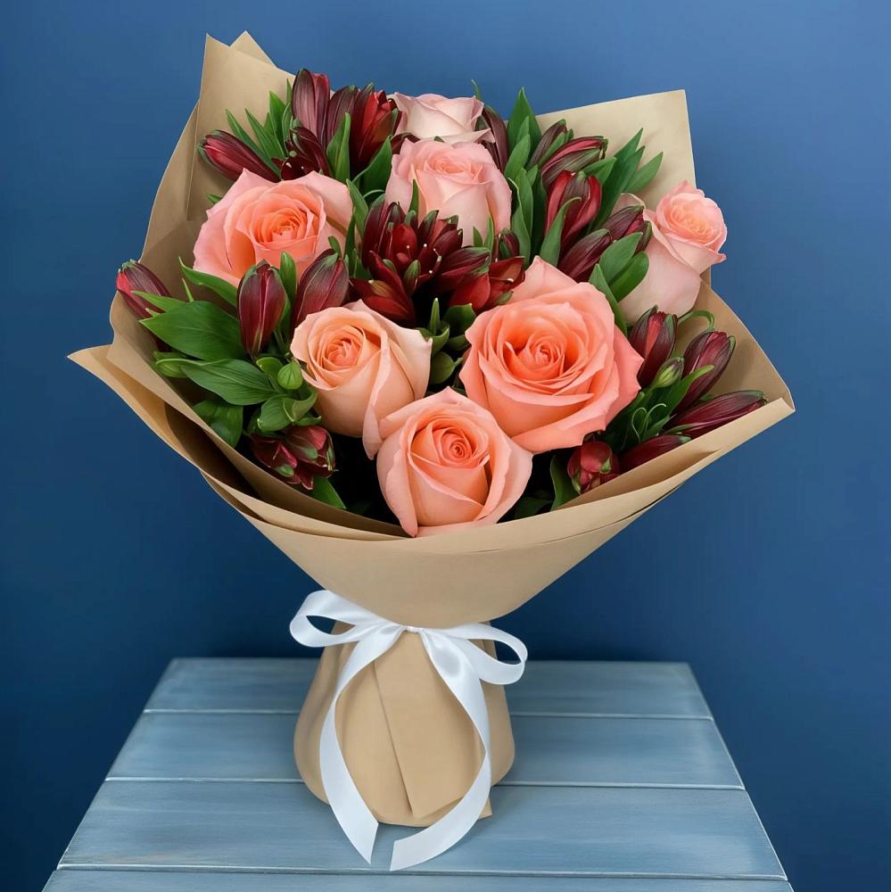 Букет цветов из: Розы и Альстромерии в Беловское