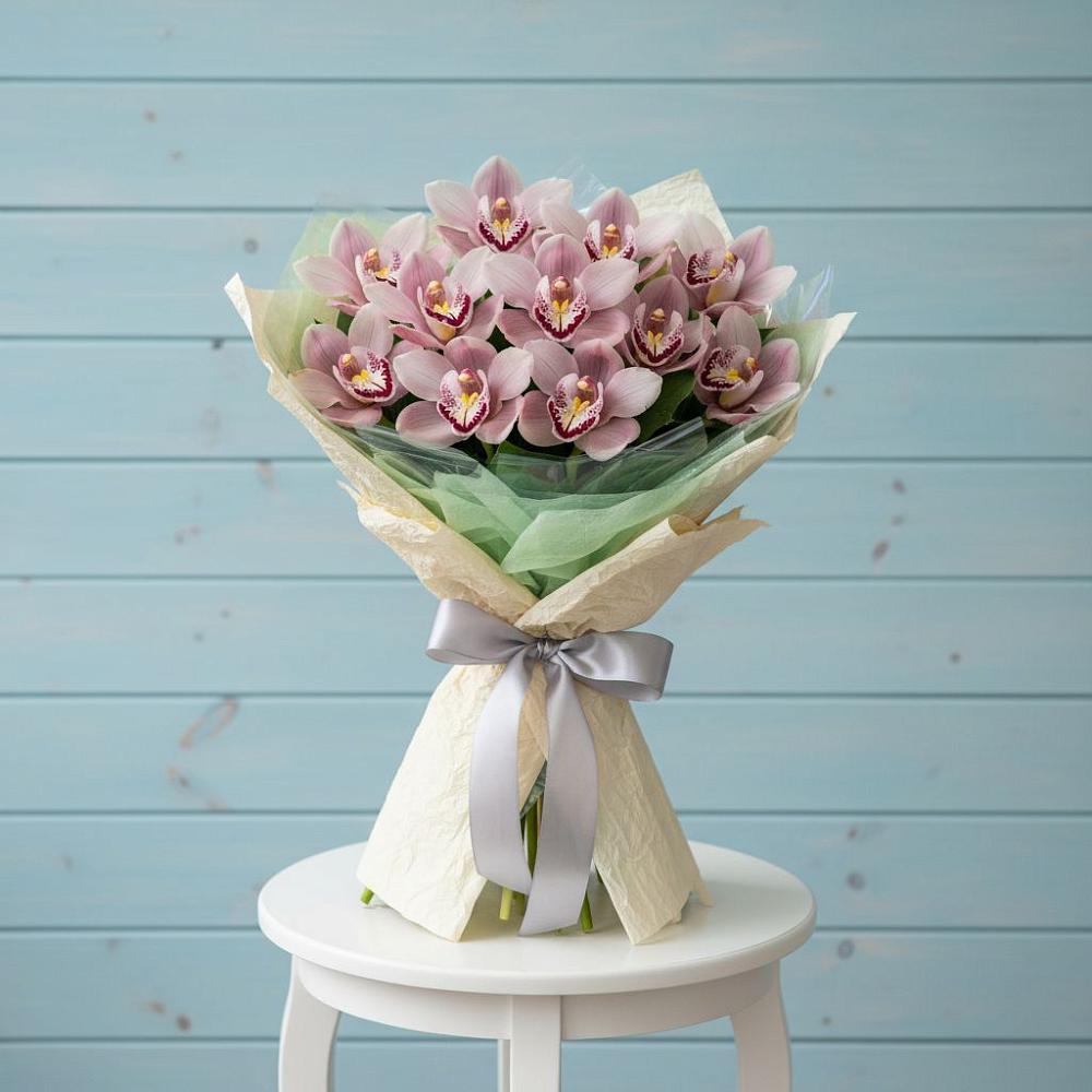 Букет цветов из: Орхидеи и Розы в Беловское