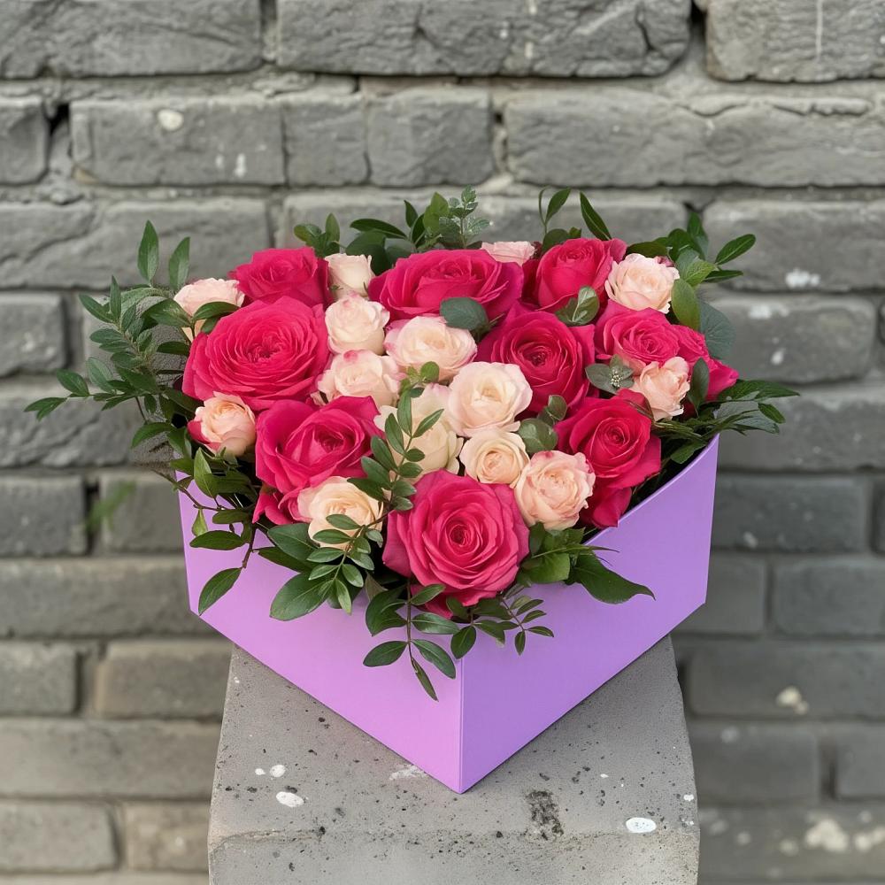 Цветочная композиция из Розы в коробке в Беловское
