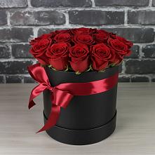 Цветочная композиция из Розы в шляпной коробке в Беловское