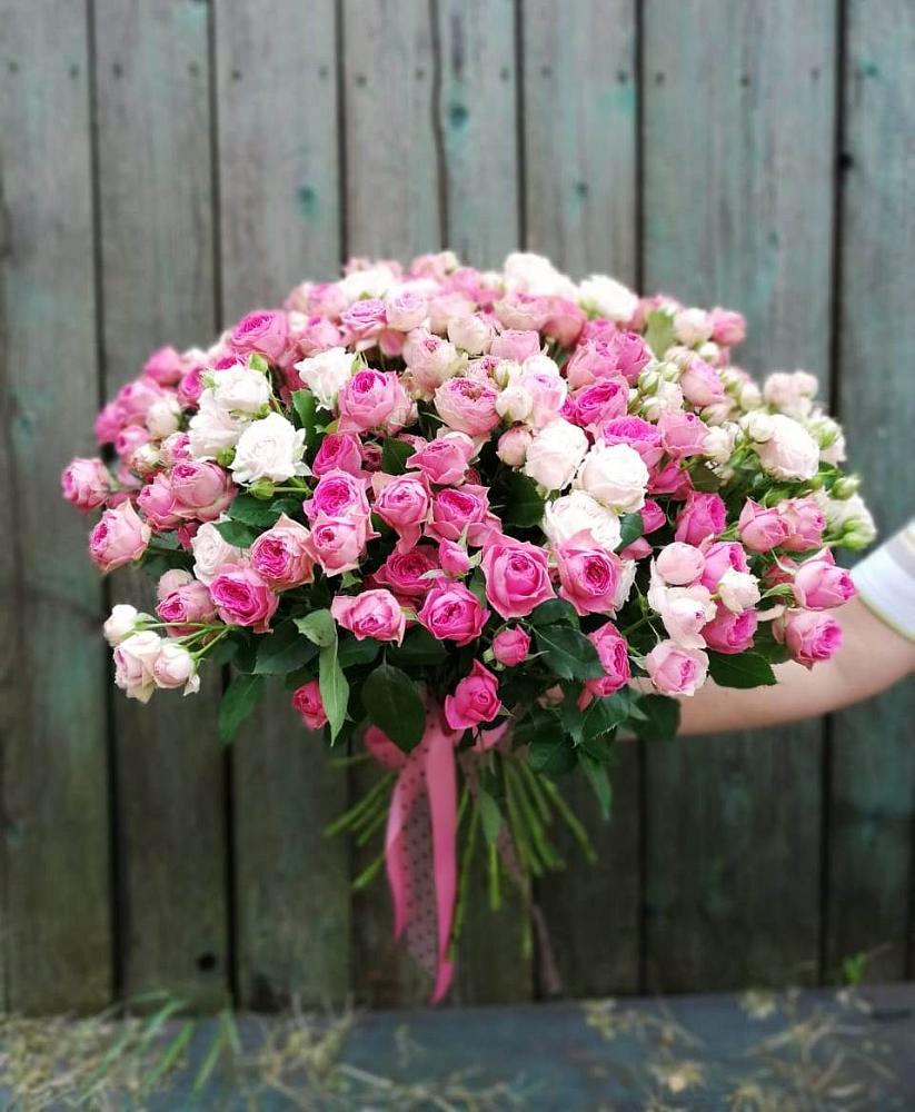 Букет Розовые кустовые розы Натали и Лав Лидия в Беловское