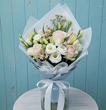 Букет цветов из:  Розы и Лизиантусы в Беловское
