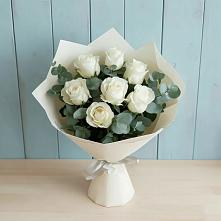 Букет Белые розы в Эвкалипте в Беловское