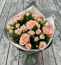 Букет цветов из:  Розы в Беловское